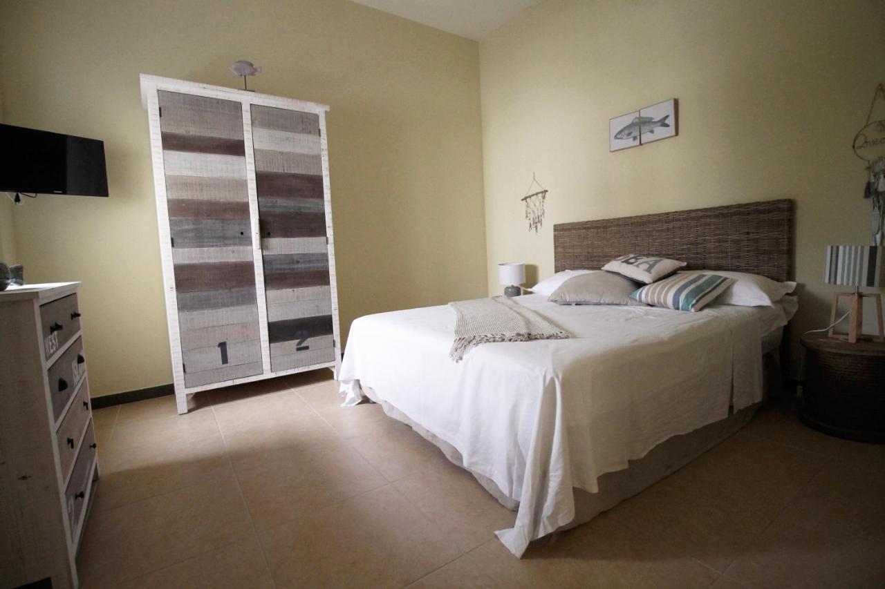 Villa Dei Ginepri กัลลีโปลี ภายนอก รูปภาพ